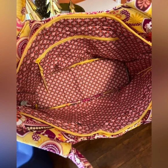 VERA BRADLEY Bali Gold Bundle Set 🌟🌹 - Picture 12 of 16